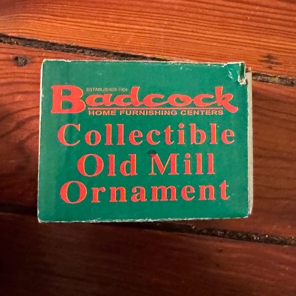 Set of 2 Vintage Badcock Bell Ornaments Old Mill & Post Office in Original Boxes - Picture 9 of 16